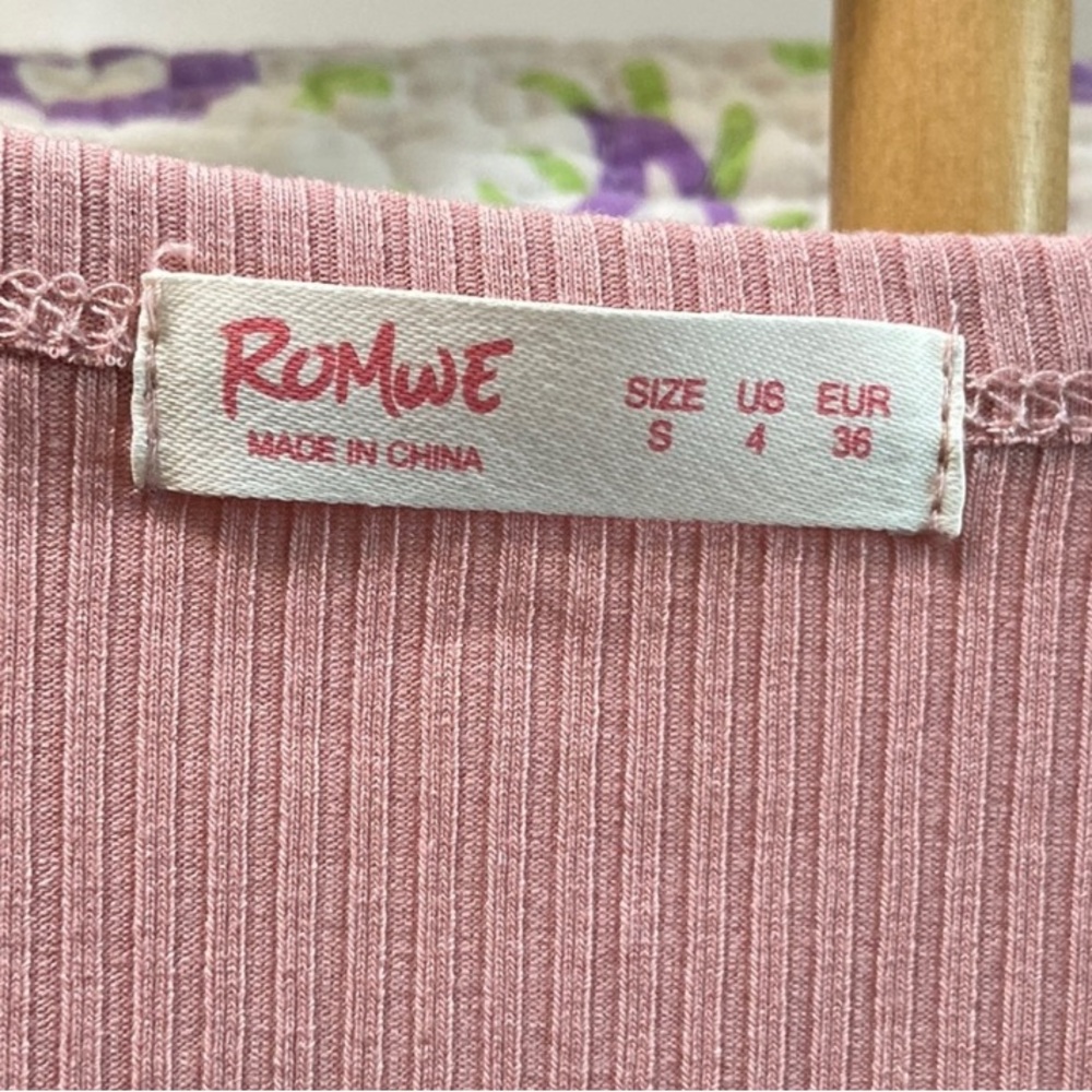 Pink Ribbed Button down Crop Top - Picture 7 of 9